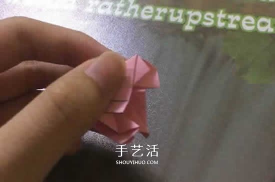 便簽紙折花的教程 迷你玫瑰花手工折紙圖解 -  rpnrmr.com