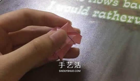 便簽紙折花的教程 迷你玫瑰花手工折紙圖解 -  rpnrmr.com