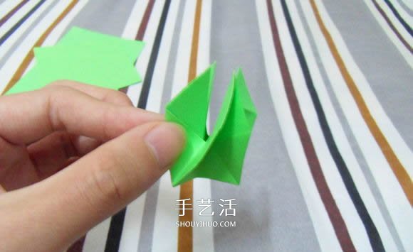 手工折紙花托的教程 可以完美搭配川崎玫瑰 -  rpnrmr.com
