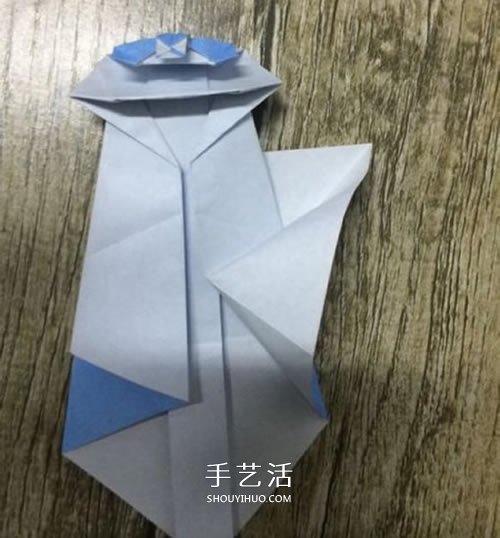 折紙站立大熊貓的圖解教程 可愛的卡通形象 -  rpnrmr.com