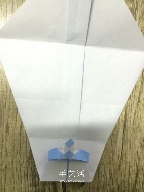 折紙站立大熊貓的圖解教程 可愛的卡通形象 -  rpnrmr.com