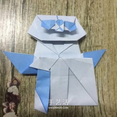 折紙站立大熊貓的圖解教程 可愛的卡通形象 -  rpnrmr.com
