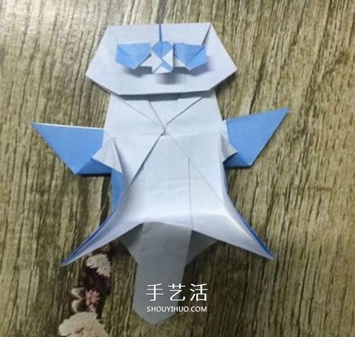 折紙站立大熊貓的圖解教程 可愛的卡通形象 -  rpnrmr.com