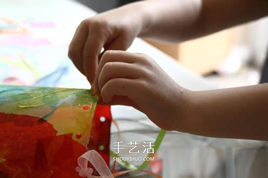 塑料瓶手工制作燈籠 適合孩子的簡單新年手工 -  rpnrmr.com