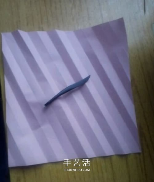 AP玫瑰折紙方法圖解 漂亮花型玫瑰怎么折圖解 -  rpnrmr.com