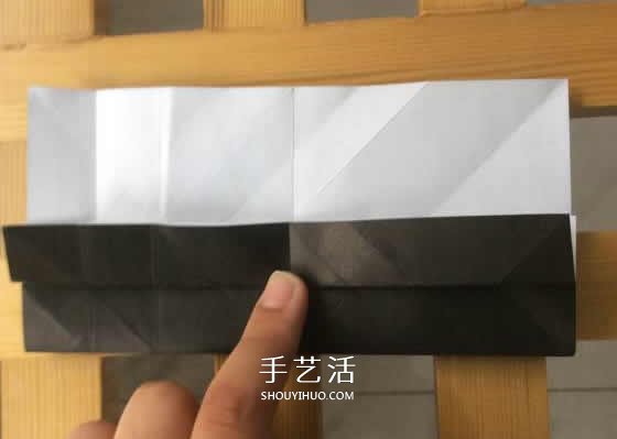 爬行大熊貓的折紙步驟圖解 憨態(tài)可掬很可愛~ -  rpnrmr.com