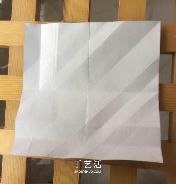 爬行大熊貓的折紙步驟圖解 憨態(tài)可掬很可愛~ -  rpnrmr.com