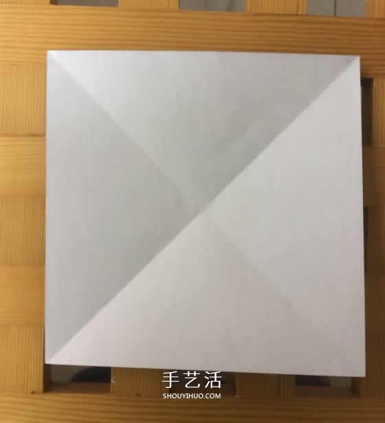 爬行大熊貓的折紙步驟圖解 憨態(tài)可掬很可愛~ -  rpnrmr.com