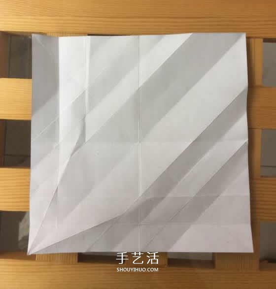 爬行大熊貓的折紙步驟圖解 憨態(tài)可掬很可愛~ -  rpnrmr.com