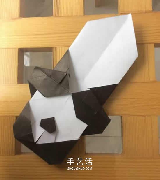 爬行大熊貓的折紙步驟圖解 憨態(tài)可掬很可愛~ -  rpnrmr.com
