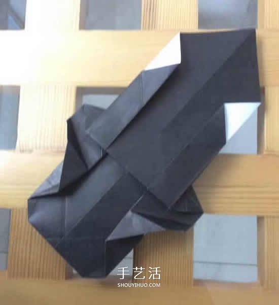 爬行大熊貓的折紙步驟圖解 憨態(tài)可掬很可愛~ -  rpnrmr.com