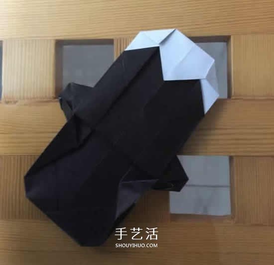 爬行大熊貓的折紙步驟圖解 憨態(tài)可掬很可愛~ -  rpnrmr.com