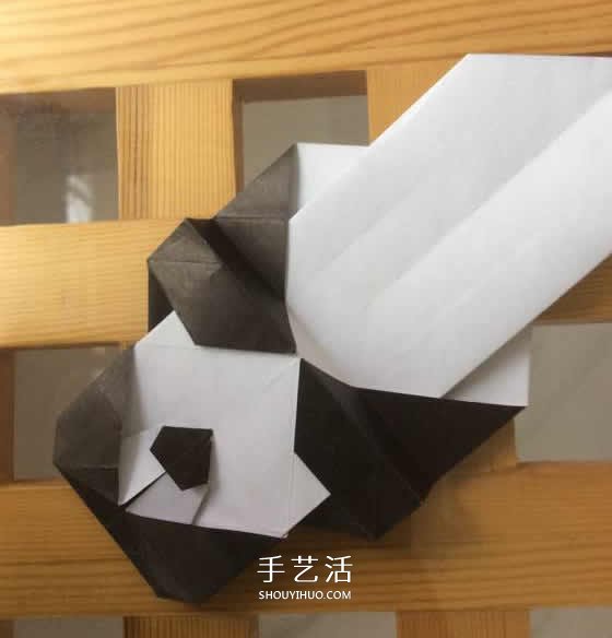 爬行大熊貓的折紙步驟圖解 憨態(tài)可掬很可愛~ -  rpnrmr.com