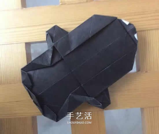 爬行大熊貓的折紙步驟圖解 憨態(tài)可掬很可愛~ -  rpnrmr.com