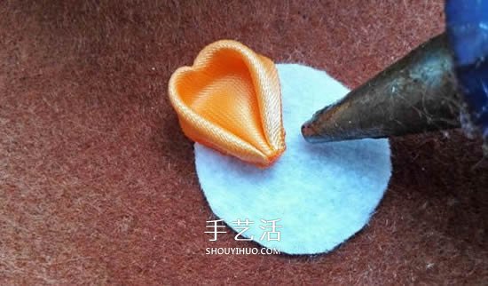 絲帶手工制作梅花圖解 做成漂亮的胸花或發(fā)飾 -  rpnrmr.com