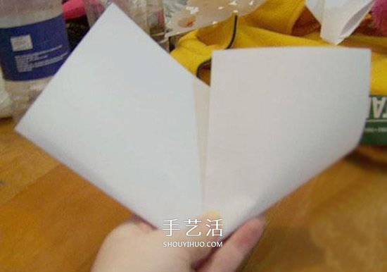 剪些雪花作為春節(jié)裝飾 六角雪花剪紙步驟圖解 -  rpnrmr.com