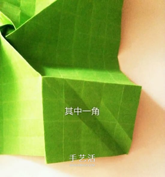 一張紙折玫瑰花的圖解教程 連花萼也一起折出 -  rpnrmr.com