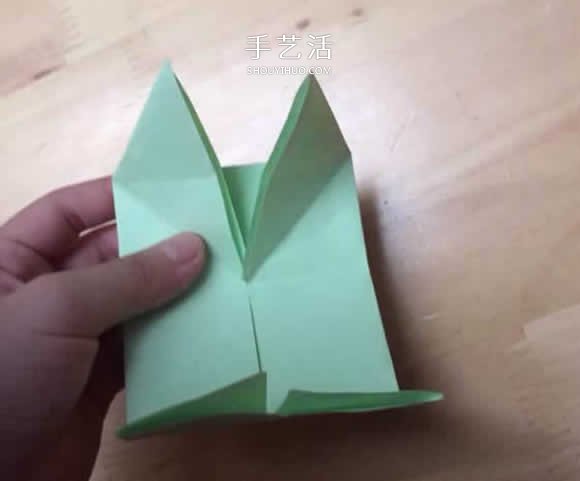 旋轉(zhuǎn)紙陀螺怎么折圖解 簡(jiǎn)單花型陀螺折紙教程 -  rpnrmr.com
