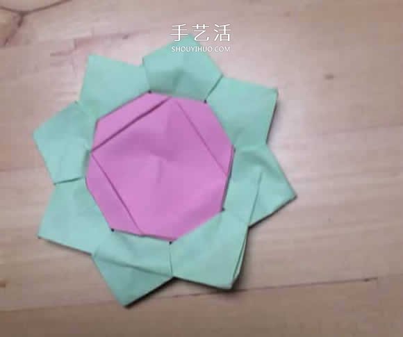 旋轉(zhuǎn)紙陀螺怎么折圖解 簡(jiǎn)單花型陀螺折紙教程 -  rpnrmr.com