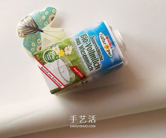 牛奶盒做燈籠的方法 唯美花朵燈飾怎么做圖解 -  rpnrmr.com
