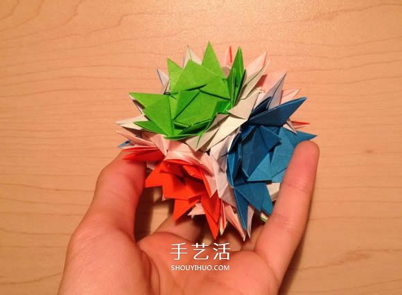 立體組合刺球的折法 帶刺花球的折紙圖解 -  rpnrmr.com