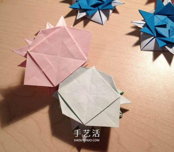 立體組合刺球的折法 帶刺花球的折紙圖解 -  rpnrmr.com