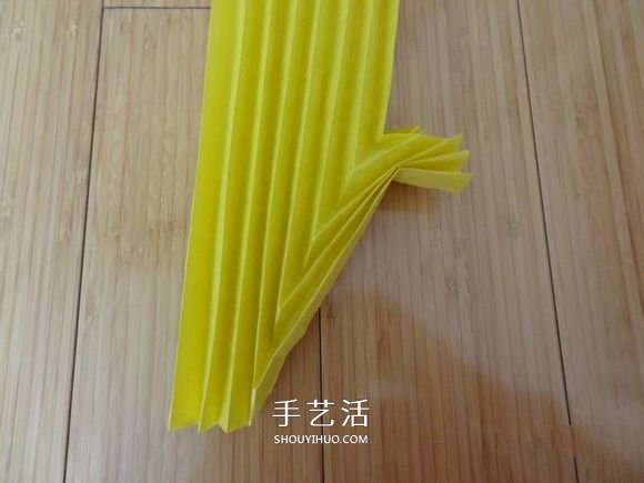 鷹的折紙教程 手工折紙展開翅膀雄鷹的步驟圖 -  rpnrmr.com