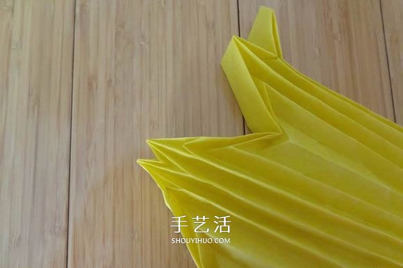 鷹的折紙教程 手工折紙展開翅膀雄鷹的步驟圖 -  rpnrmr.com