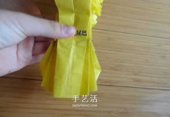 鷹的折紙教程 手工折紙展開翅膀雄鷹的步驟圖 -  rpnrmr.com
