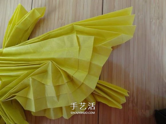 鷹的折紙教程 手工折紙展開翅膀雄鷹的步驟圖 -  rpnrmr.com