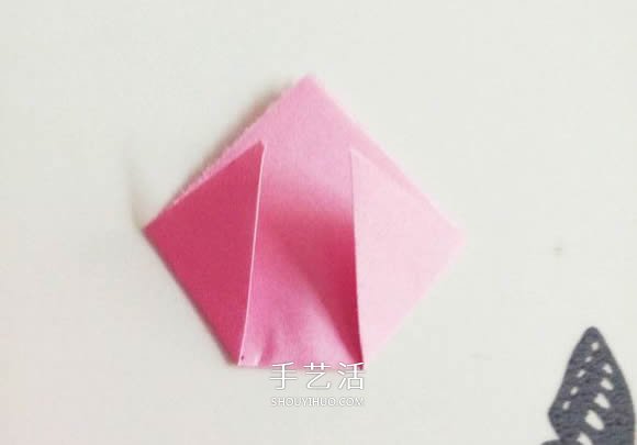 情人節(jié)紅玫瑰折紙 美麗紙玫瑰花的折法圖解 -  rpnrmr.com