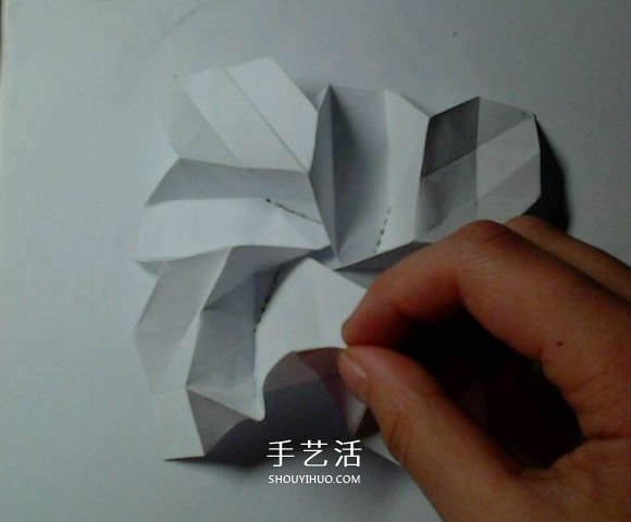 福山玫瑰改造而來 漂亮四角玫瑰花的折法圖解 -  rpnrmr.com