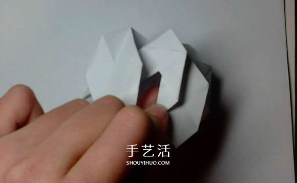 福山玫瑰改造而來 漂亮四角玫瑰花的折法圖解 -  rpnrmr.com