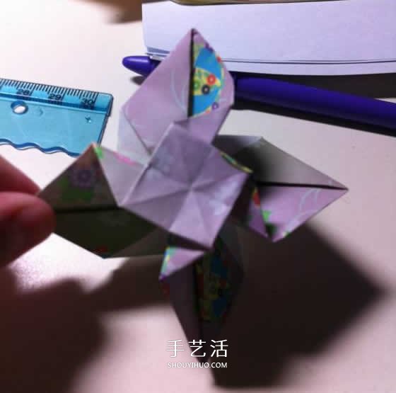 微型月季花的折紙教程 漂亮鉆石玫瑰怎么折圖解 -  rpnrmr.com