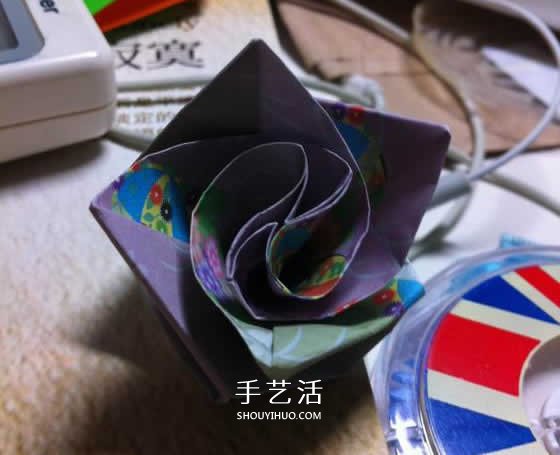 微型月季花的折紙教程 漂亮鉆石玫瑰怎么折圖解 -  rpnrmr.com