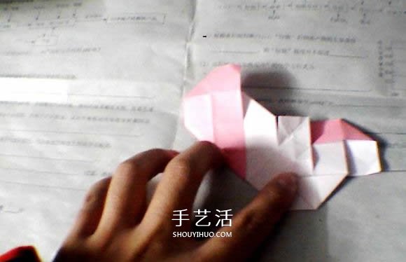 情人節(jié)愛心折紙 帶翅膀心心相印的折法圖解 -  rpnrmr.com