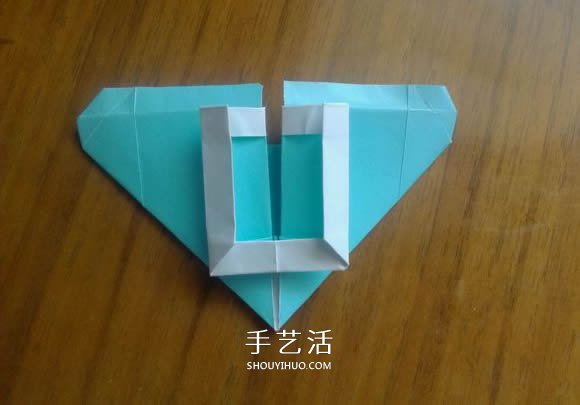 LOVE U字母心的折法 情人節(jié)表白愛心折紙圖解 -  rpnrmr.com