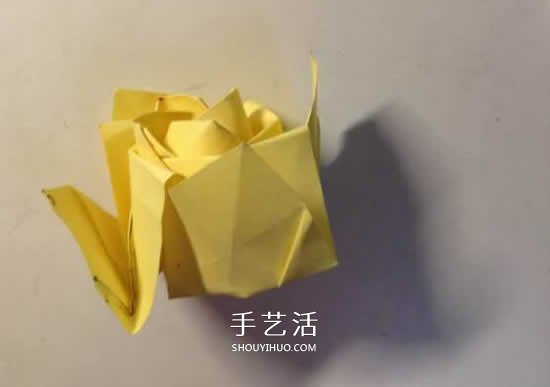 原創(chuàng)微微玫瑰的折法 詳細折紙玫瑰花過程步驟 -  rpnrmr.com