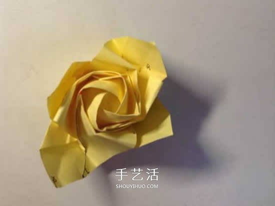 原創(chuàng)微微玫瑰的折法 詳細折紙玫瑰花過程步驟 -  rpnrmr.com