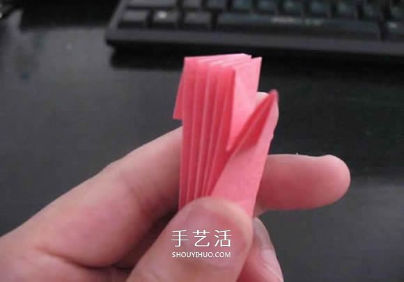 贈送初戀的小禮物！折紙薔薇戒指的折法圖解 -  rpnrmr.com