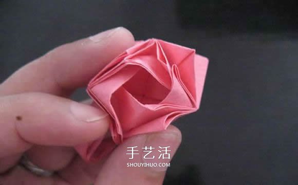 贈送初戀的小禮物！折紙薔薇戒指的折法圖解 -  rpnrmr.com