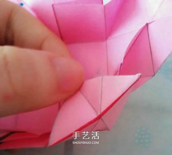 情人節(jié)禮品盒折紙圖解 好看韓式玫瑰禮盒的折法 -  rpnrmr.com