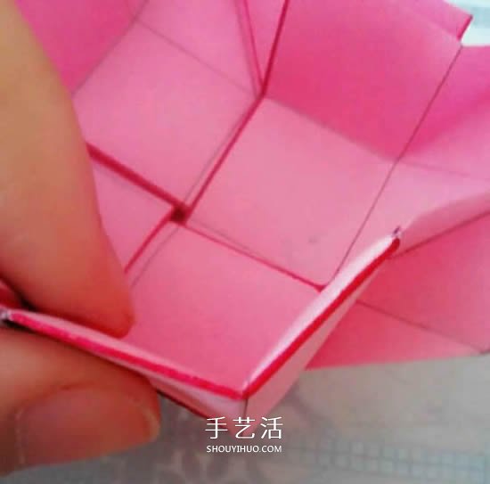 情人節(jié)禮品盒折紙圖解 好看韓式玫瑰禮盒的折法 -  rpnrmr.com