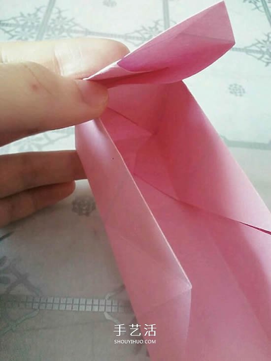 情人節(jié)禮品盒折紙圖解 好看韓式玫瑰禮盒的折法 -  rpnrmr.com
