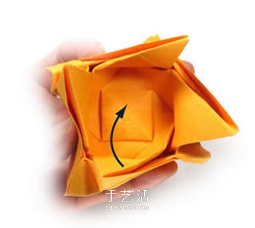 在川崎玫瑰上進(jìn)行改造 美麗紙玫瑰花手工折法 -  rpnrmr.com