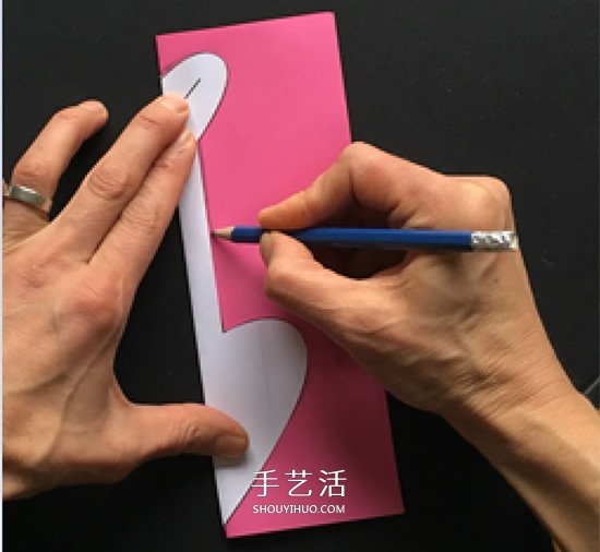 紙餐盤手工小制作 DIY漂亮的生日愛心花環(huán)掛飾 -  rpnrmr.com