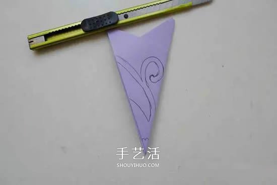 窗花怎么剪的圖解教程 花朵圖案窗花的剪法 -  rpnrmr.com