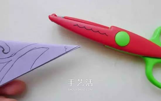 窗花怎么剪的圖解教程 花朵圖案窗花的剪法 -  rpnrmr.com