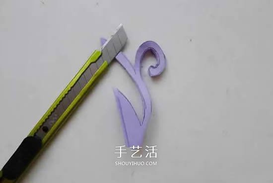 窗花怎么剪的圖解教程 花朵圖案窗花的剪法 -  rpnrmr.com