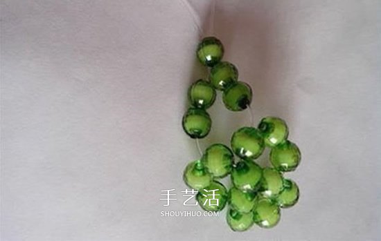 情人節(jié)串珠玫瑰花DIY 用串珠做紅玫瑰的方法 -  rpnrmr.com